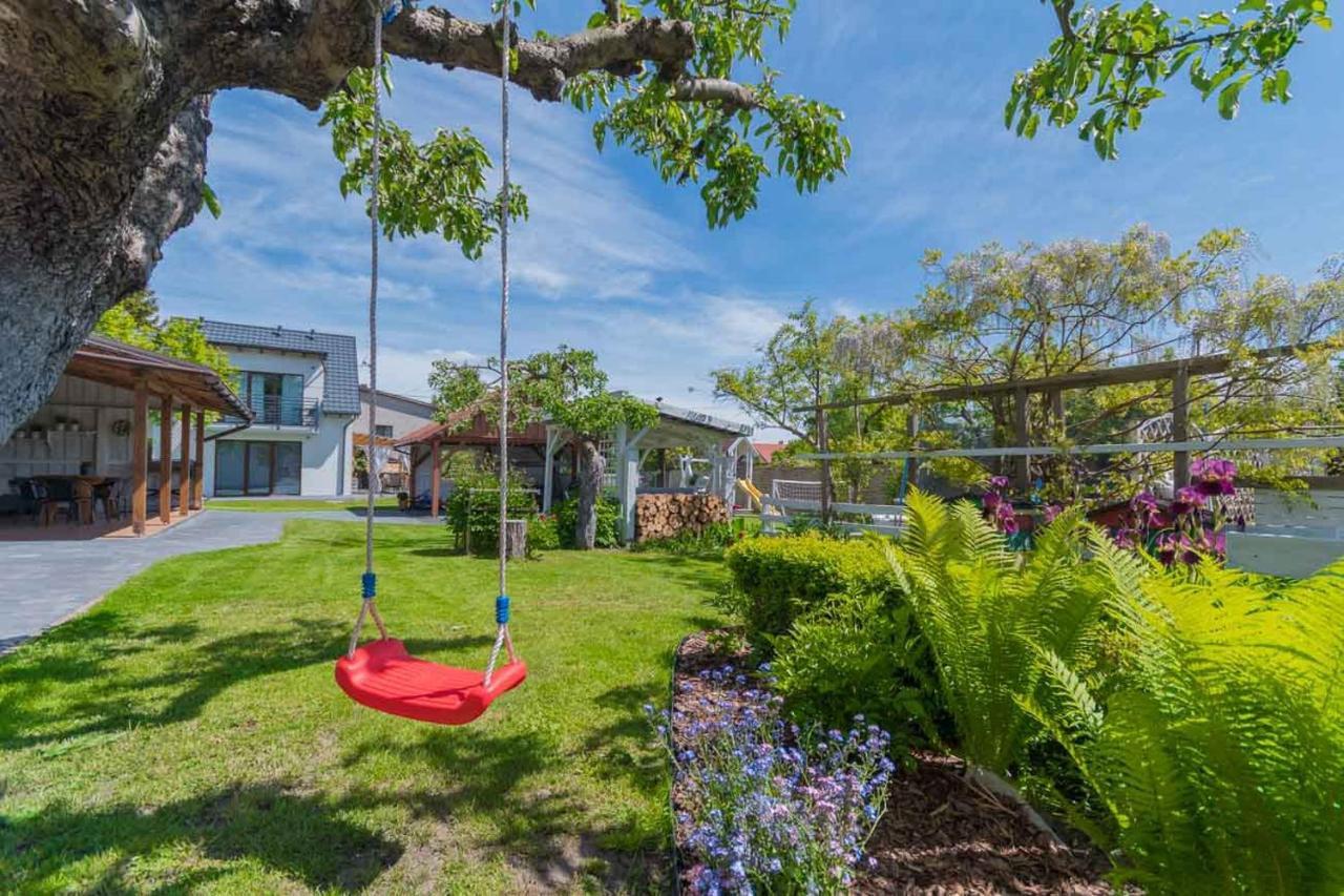 Hupkas Apartementy I Pokoje Jantar Exterior foto