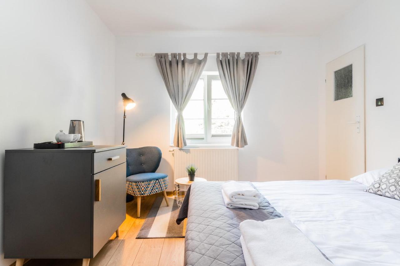 Hupkas Apartementy I Pokoje Jantar Exterior foto
